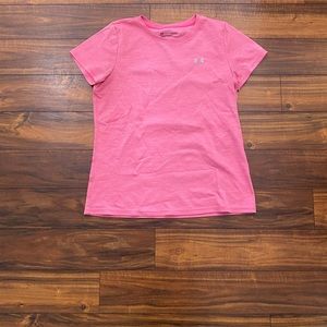 L Pink Under Armour Crew Neck Loose Heat Gear Top